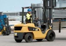Dizelski viljuškari Caterpillar DPH25N