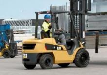 Dizelski viljuškari Caterpillar DPH30N