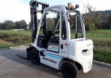 Dizelski viljuškari UniCarriers DX 20