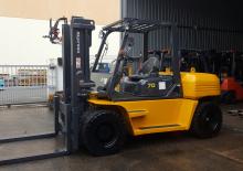 Dizelski viljuškari Komatsu FD 70-7