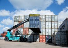 Dohvatni slagač Konecranes 128 TC6