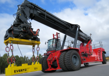 Dohvatni slagač Kalmar DRG650-92A5XS