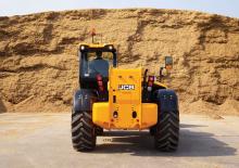 Dvorišni utovarivač JCB 560-80 AGRI