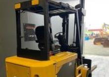 Električni viličari Caterpillar M 120 D