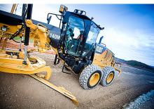 Grejderi Caterpillar 140M AWD (Environment Canada Tier 3)