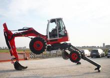 Hodajući bageri EUROMACH R 65