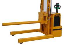 Hodajući viličar Icem TE 16-316 R 4D