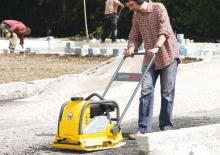 Jednosmjerni vibracioni nabijači ploča Wacker Neuson WP1540Aw