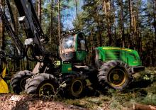 Kombajni John Deere 1170 G