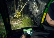 Kombajni John Deere 1270 G