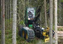 Kombajni John Deere 1470 G