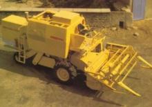 Kombajni New Holland 1520