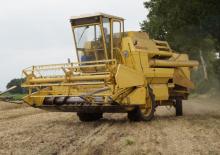 Kombajni New Holland 1540