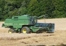 Kombajni John Deere 2056 HM