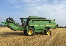 Kombajni John Deere 2066 HM