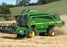 Kombajni John Deere 2264 HM