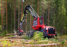 Kombajni Komatsu 911