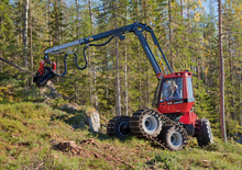 Kombajni Komatsu 911.5