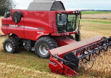 Kombajni Case IH Axial Flow 9010