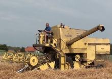 Kombajni New Holland Clayson M 133