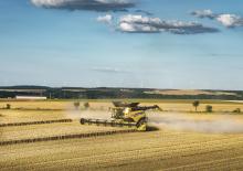 Kombajni New Holland CR8.90 ST5
