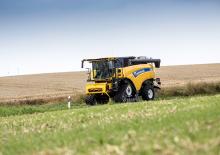 Kombajni New Holland CX7.90 