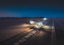 Kombajni New Holland CX8.90   