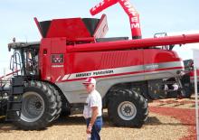 Kombajni Massey Ferguson Delta 9560