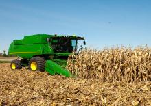 Kombajni John Deere S550 