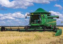 Kombajni John Deere S760