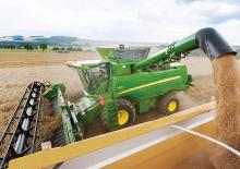 Kombajni John Deere T 670 i HM