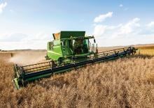 Kombajni John Deere T560