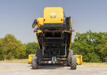 Kombajni New Holland TC5.90 SCR
