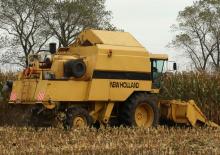 Kombajni New Holland TF44
