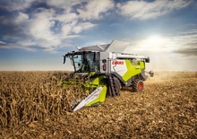Kombajni Claas Trion 660   