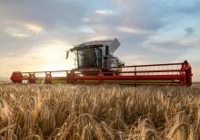 Kombajni Claas Trion 710