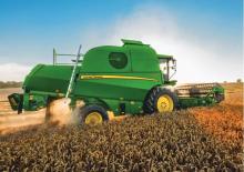 Kombajni John Deere W 440 PTC