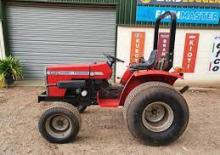 Kompaktni pomoćni traktori Massey Ferguson 1020