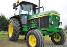 Kompaktni pomoćni traktori John Deere 3050