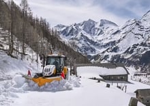 Kompaktni pomoćni traktori Steyr 4145 Profi CVT Basis
