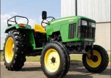 Kompaktni pomoćni traktori John Deere 5103