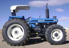 Kompaktni pomoćni traktori Ford-NH 6610