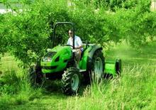 Kompaktni pomoćni traktori DEUTZ-FAHR Agrokid 40
