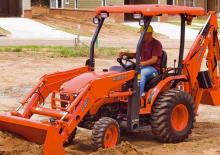 Kompaktni pomoćni traktori Kubota B26B