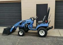 Kompaktni pomoćni traktori New Holland Boomer TZ22DA
