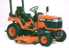 Kompaktni pomoćni traktori Kubota BX 2200 D