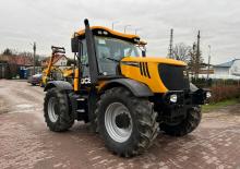 Kompaktni pomoćni traktori JCB Fastrac 3200-80
