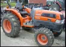 Kompaktni pomoćni traktori Kubota L 3430