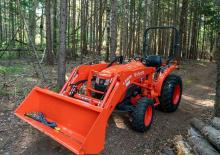 Kompaktni pomoćni traktori Kubota L 3901