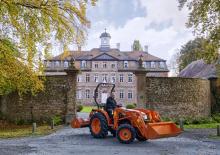 Kompaktni pomoćni traktori Kubota L1361 DW